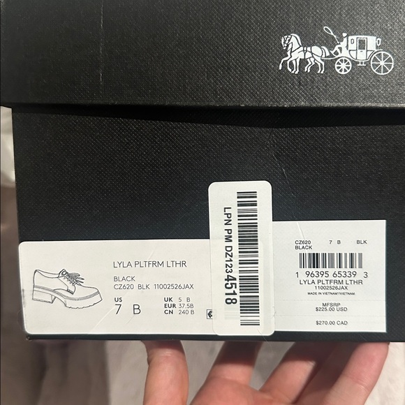 Coach NIB Black Women's Oxford Shoes - Picture 9 of 9